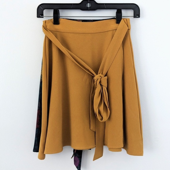 American Apparel Dresses & Skirts - American Apparel Yellow Demi Wrap Skirt M/L Yellow